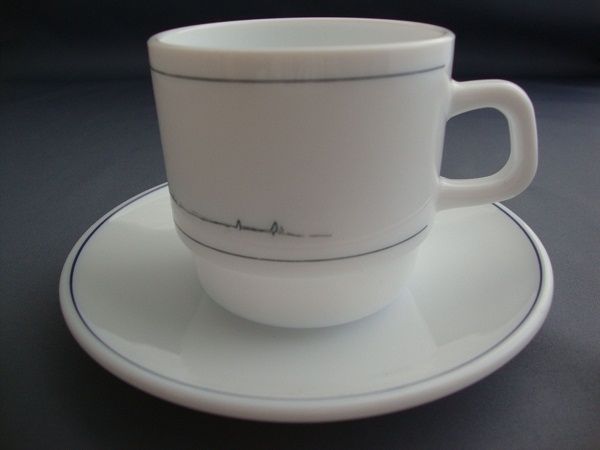 Kaffee Service 4 Tassen u. Untertassen Horizont